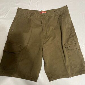 Akuma Cargo 32 Cotton Olive Shorts